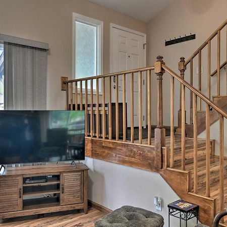 Pet Friendly Anchorage Retreat With Deck And Yard Villa ภายนอก รูปภาพ